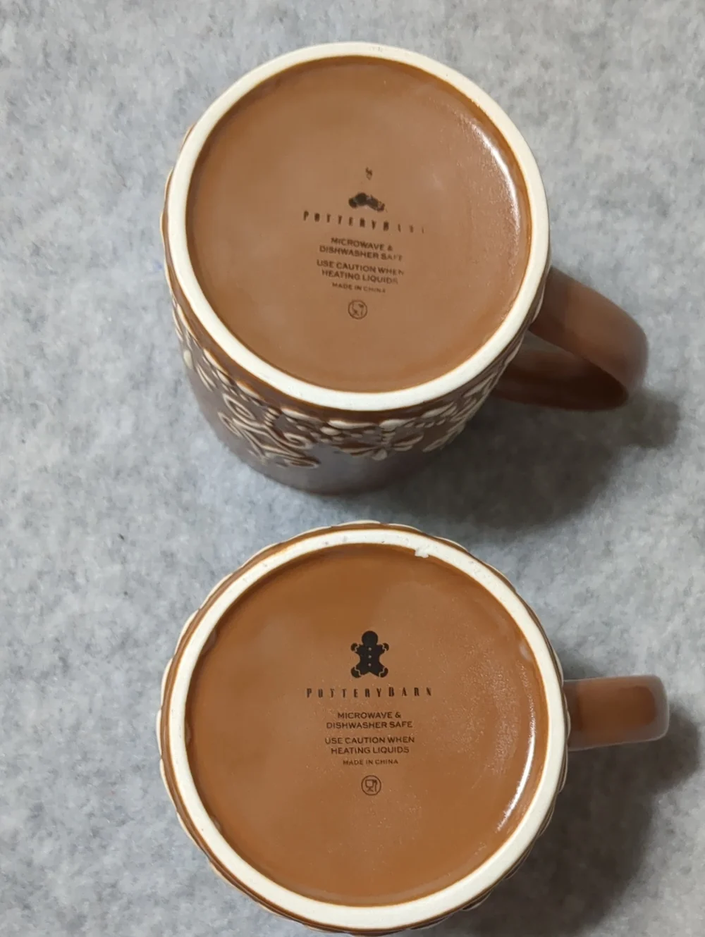 Pottery Barn Iced Gingerbread Set Of 2 Coffee Mugs Christmas